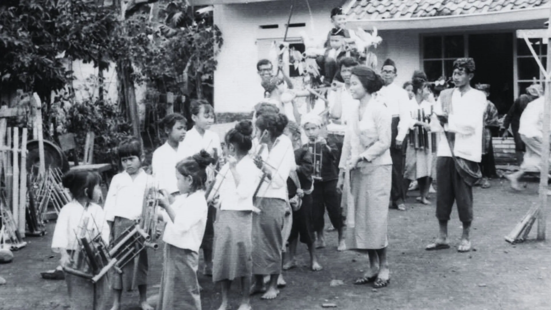 Pendidikan Angklung Dini